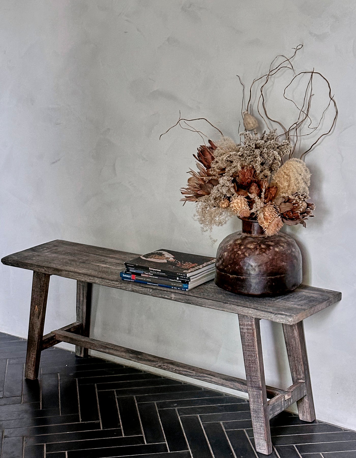 RECYCLED: ELEGANT BÆNK AF GENBRUGT TRÆ