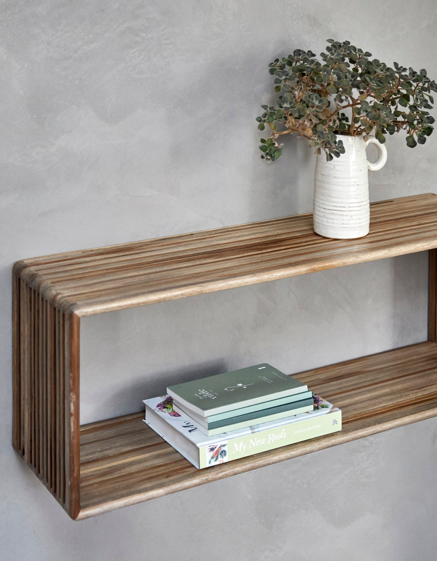 RECYCLED: ELEGANT SHELF IN RECYCLED TEAK WOOD