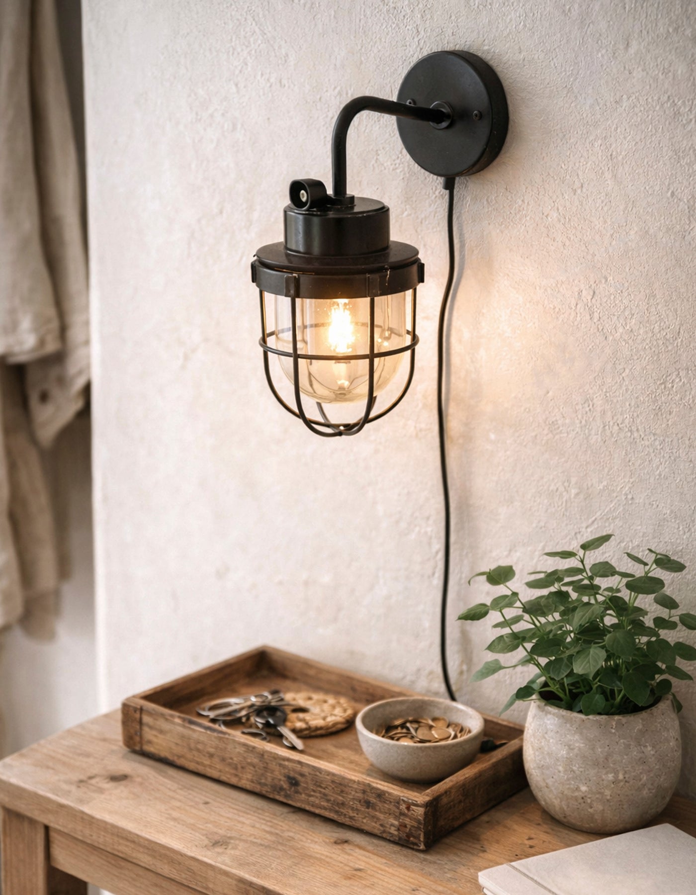 Fin Lampe til Væggen – Skibslampe med Hygge