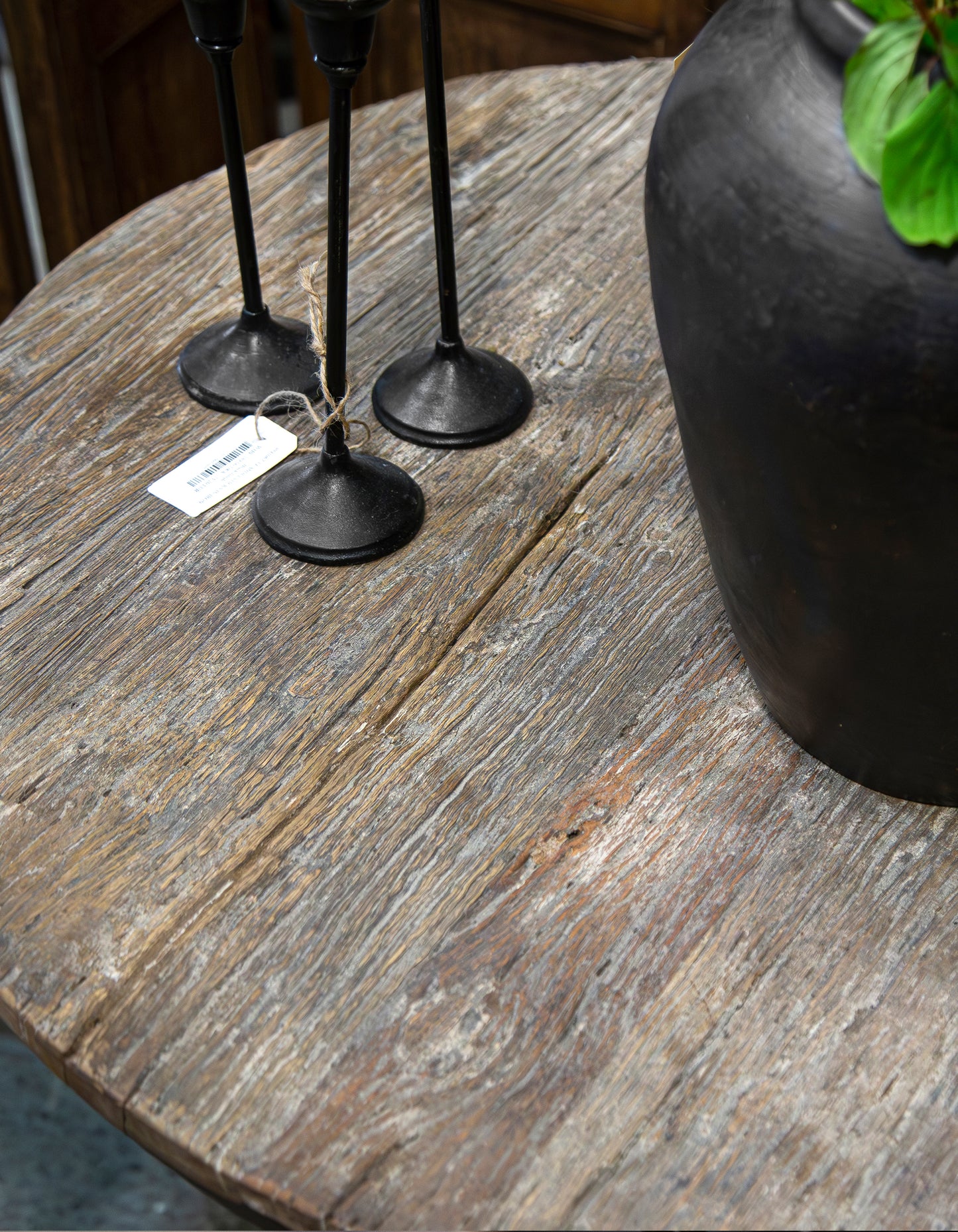 RECYCLED: Rundt Bord af Genbrungstræ