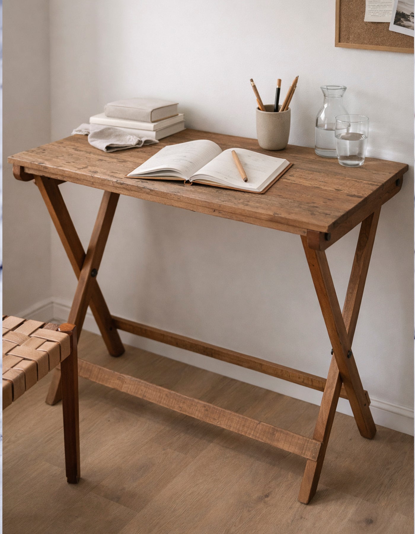 RECYCLED: TABLE IN RECYCLED WOOD - FOLDABLE