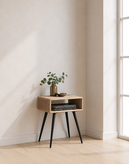 RECYCLED: Side el. Sengebord i Genanvendt Teaktræ