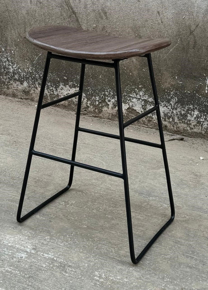 RECYCLED: Skammel i Genanvendt Teaktræ