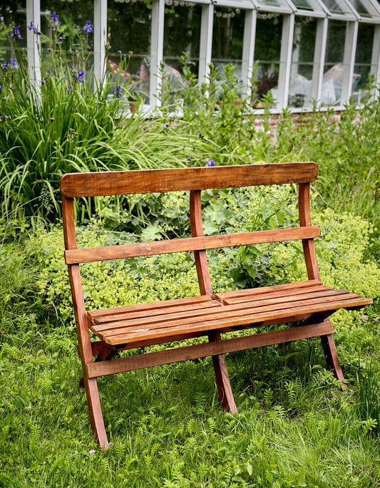 RECYCLED: GARDEN BENCH MADE OF RECYCLED WOOD