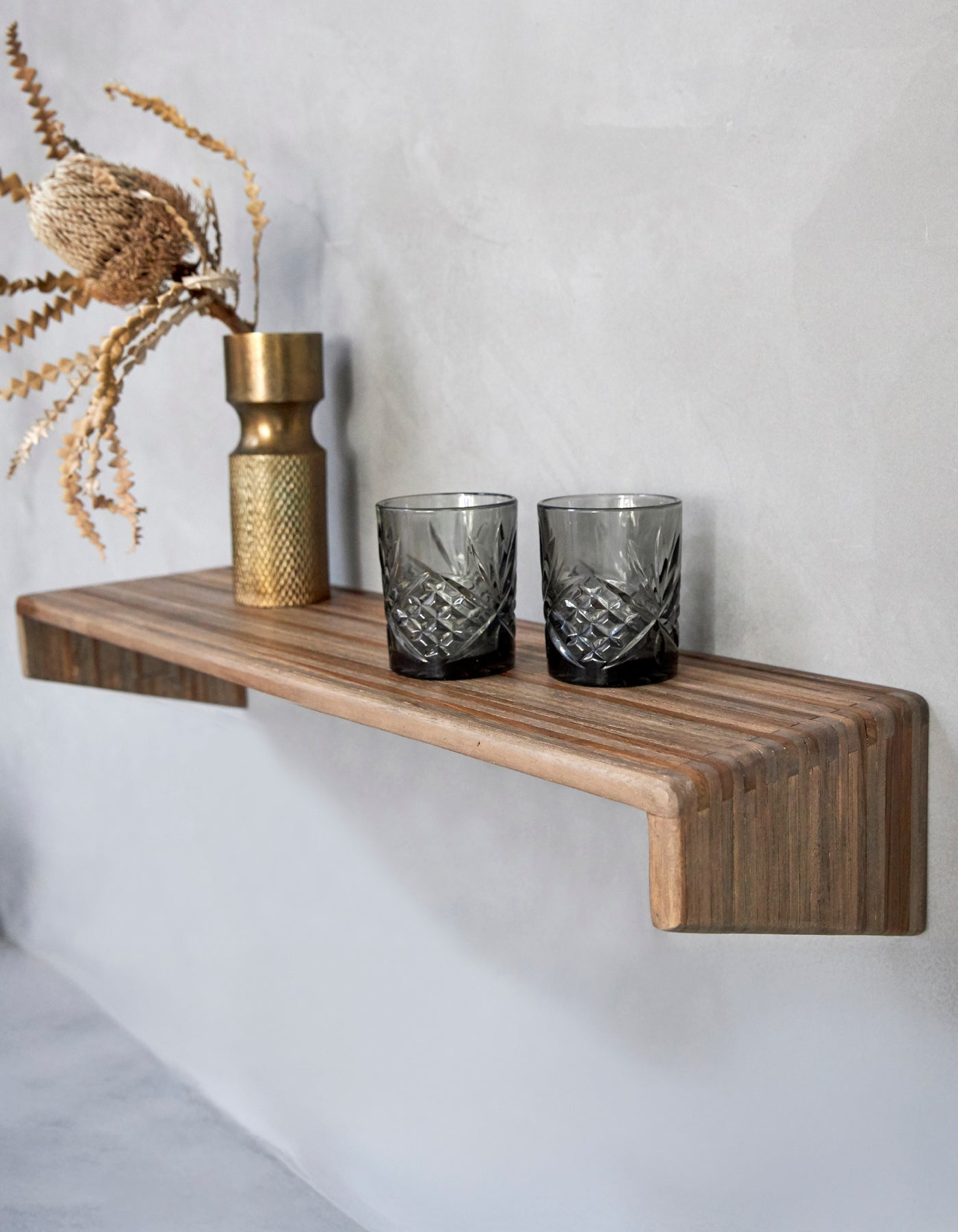 RECYCLED: Elegant Shelf in Recycled Teak Wood