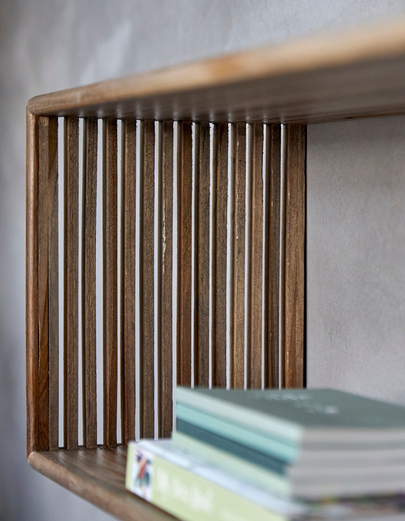 RECYCLED: Elegant Shelf in Recycled Teak Wood