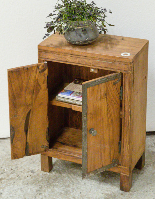 UPCYCLED: Fra Vindue Til Skab