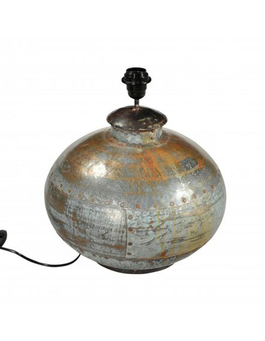 UPCYCLED: Fra Vandkrukke til Bordlampe