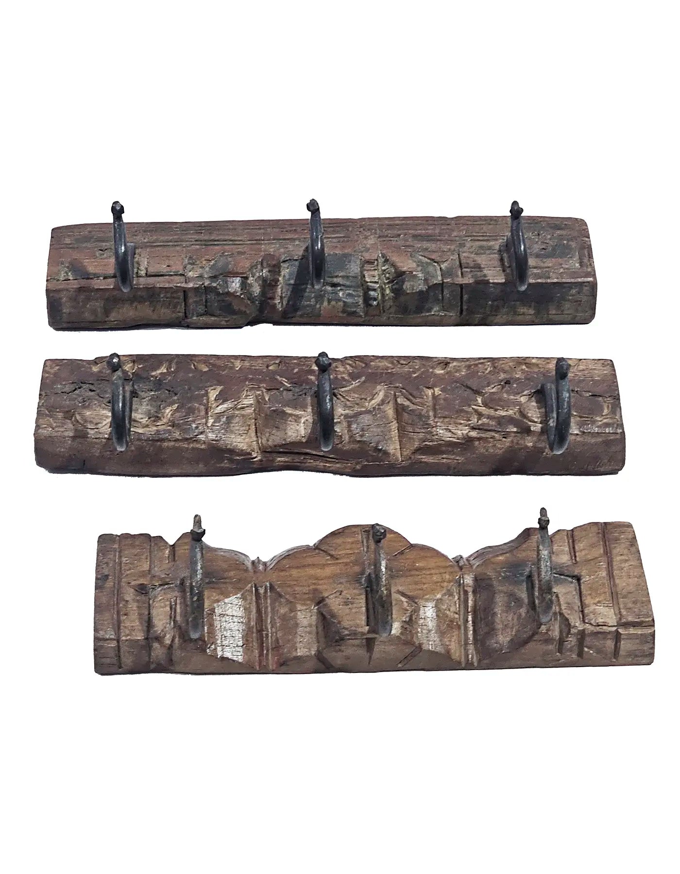 UPCYCLED: COAT RACK MADE FROM ORIGINAL WOODEN PANEL