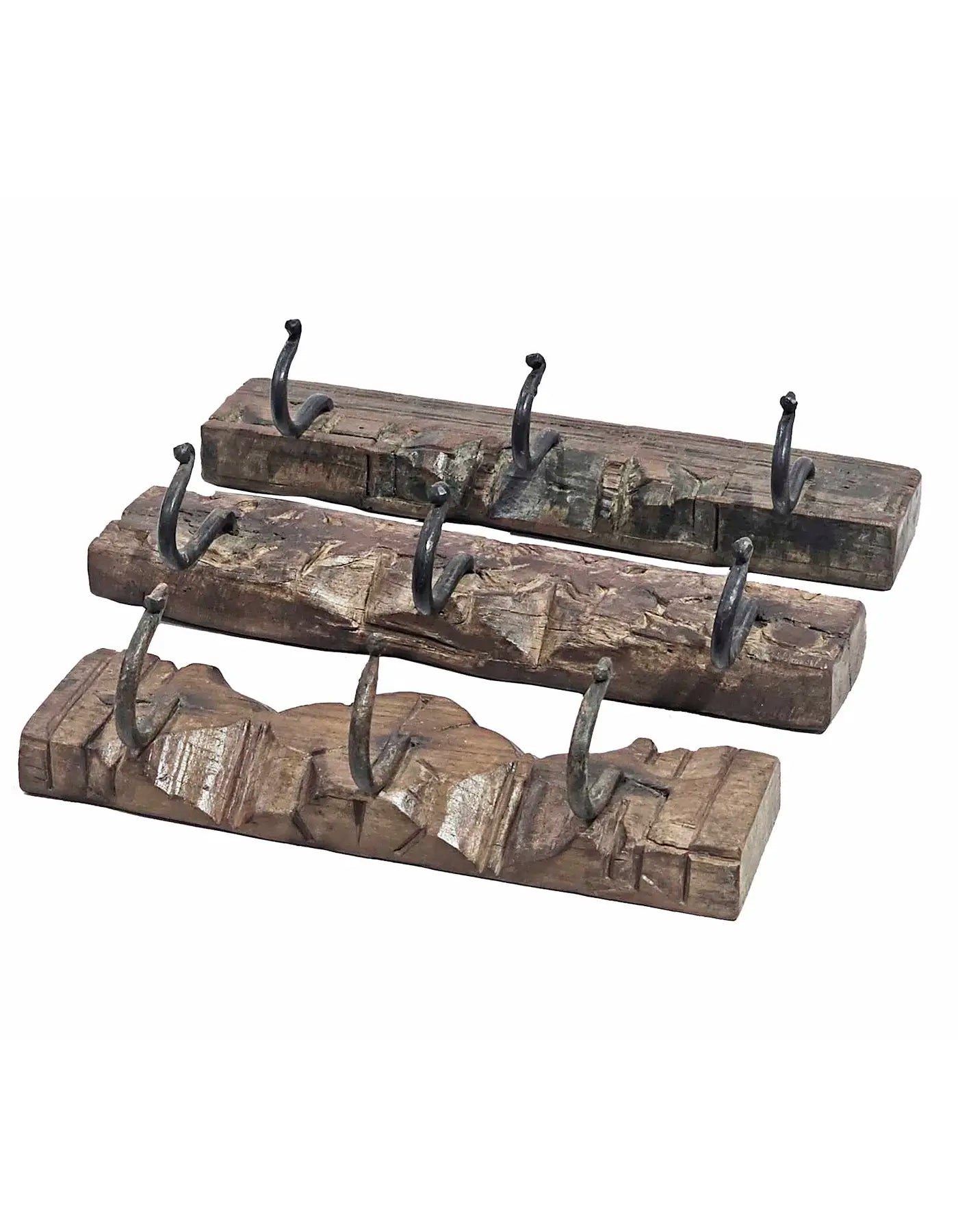 UPCYCLED: COAT RACK MADE FROM ORIGINAL WOODEN PANEL