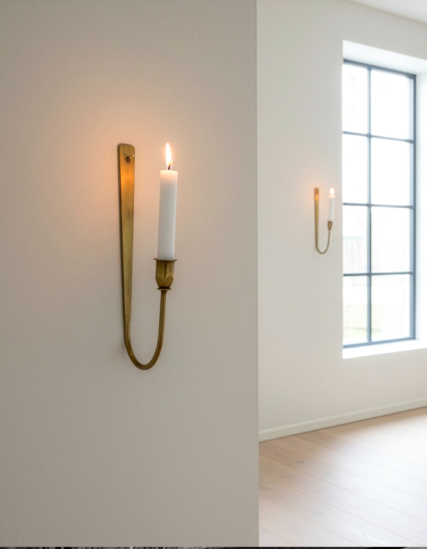 Wall-mounted Candlestick