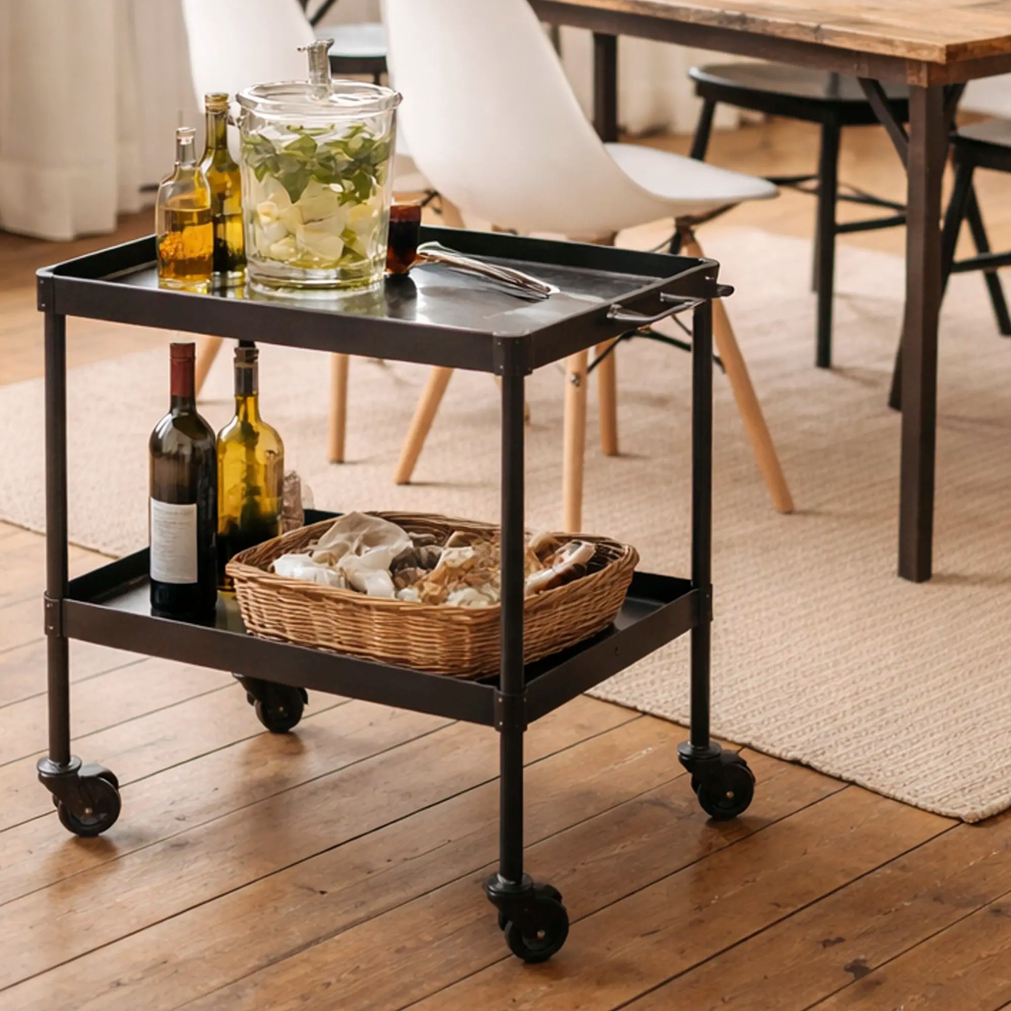 Rullebord i sort jern | Barvogn med industrielt design