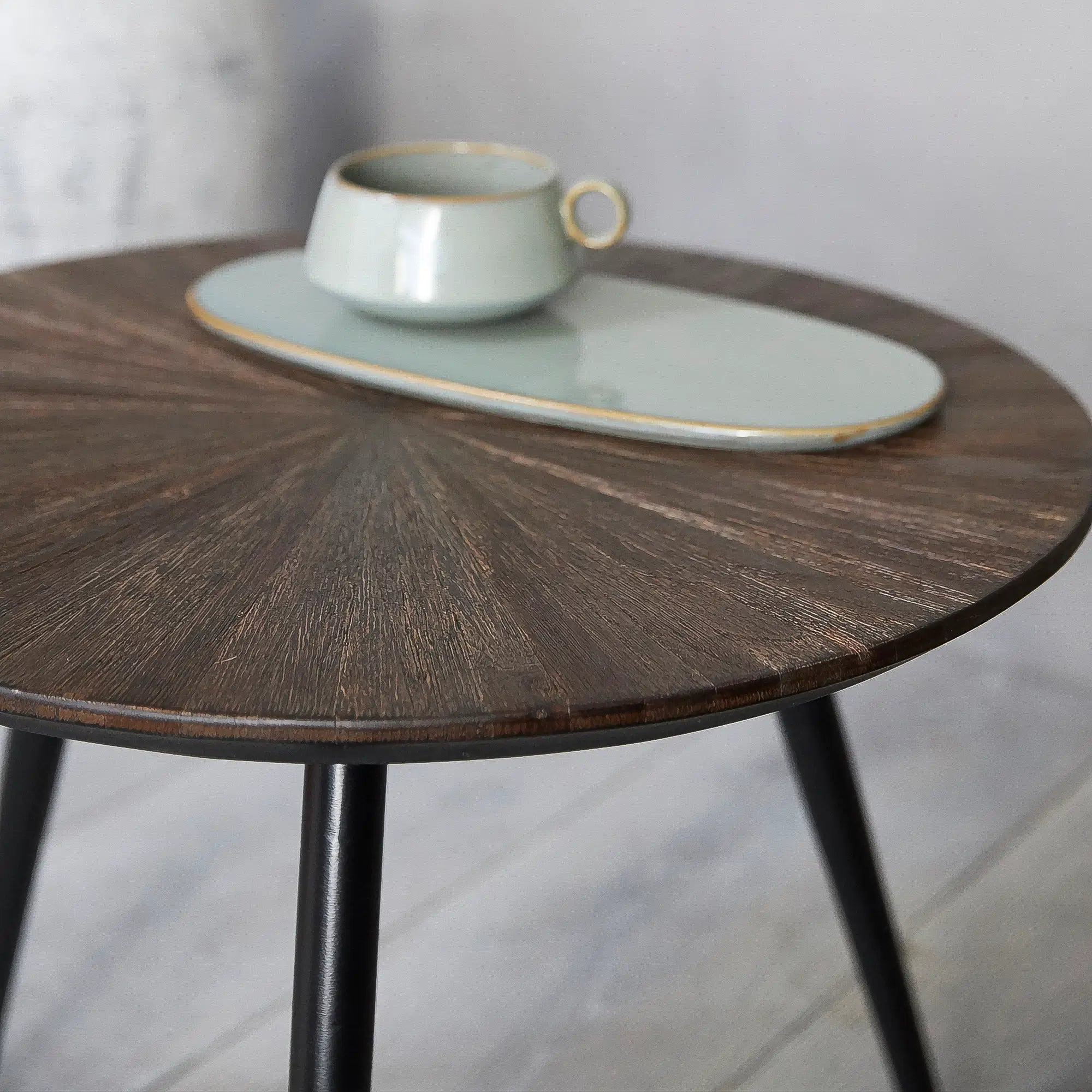 RECYCLED: Side Table Made of Recycled Teak Wood