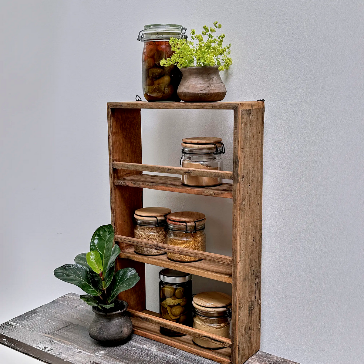 RECYCLED: Wall Shelf of Reclaimed Wood